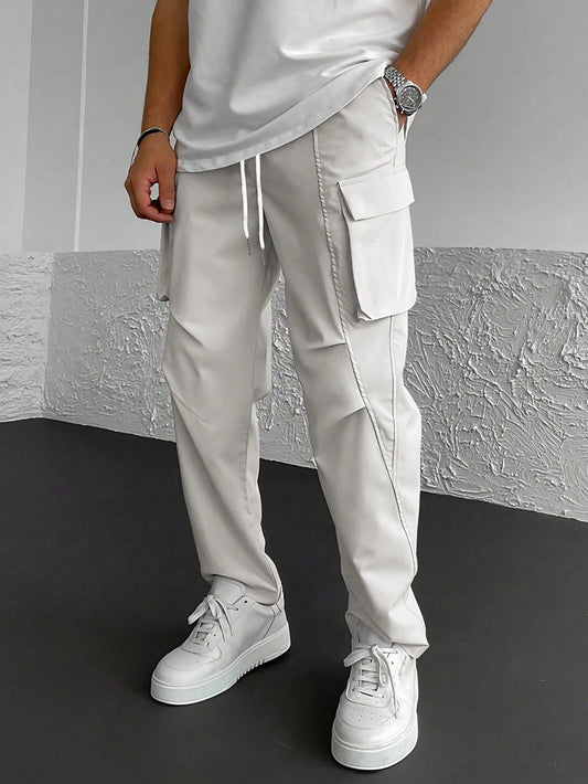 Manfinity LEGND Loose-Fitting Men's Solid Color Cargo Pants With Drawstring Waist And Pockets