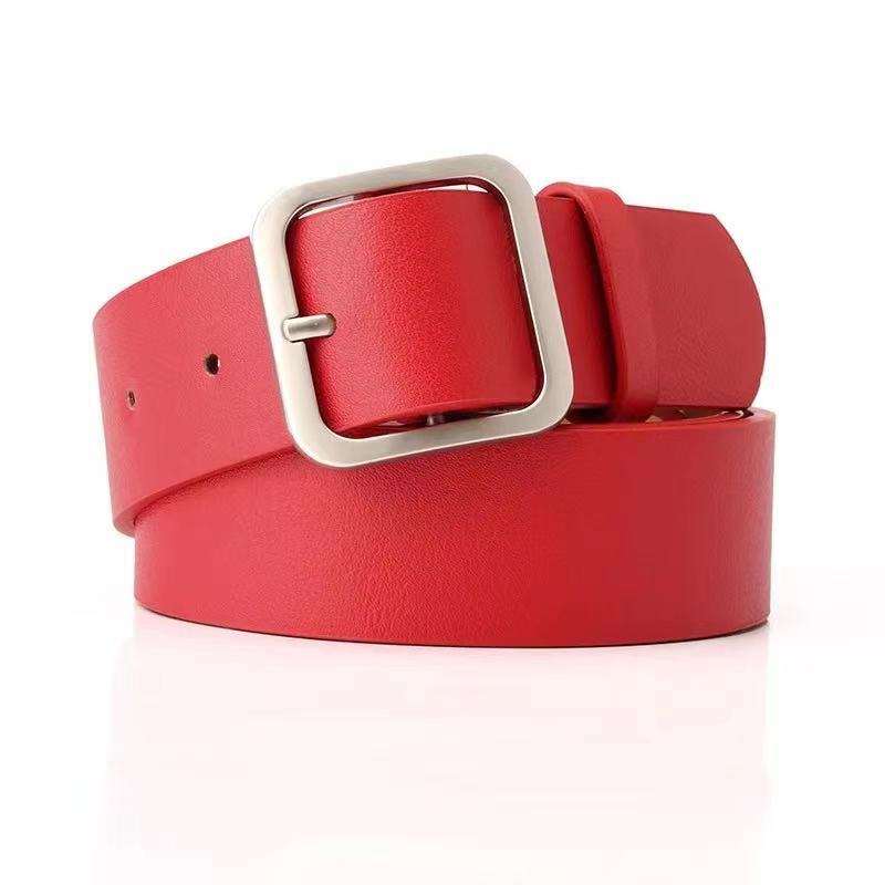 35cm Wide New Retro Alloy Square Buckle Belt35cm Wide New Retro Alloy Square Buckle Belt Elevate your style with the 35cm Wide New Retro Alloy Square Buckle Belt, an accessory that blends quality with modern dRetro Alloy Square Buckle BeltMENLL