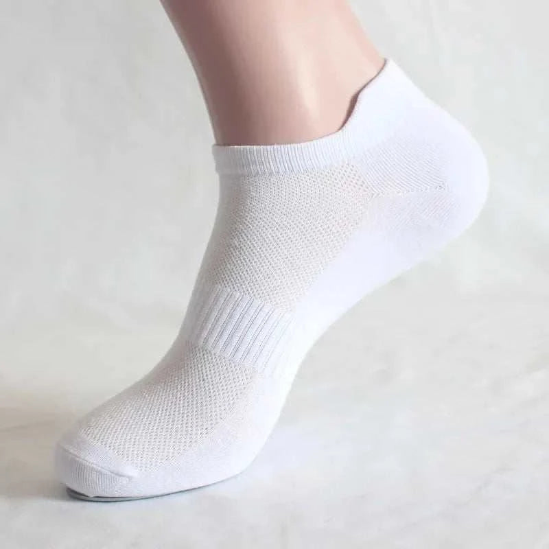 Ultimate Comfort Ankle Socks - 6 Pairs of Stylish and Breathable Cotton Sports Socks for Couples and Students