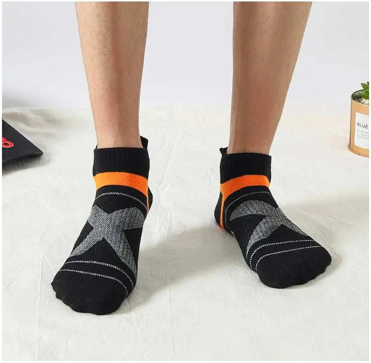 2023 New Men Socks Cotton Breathable and Sweat-Absorbing Men's QuarterElevate Your Comfort with Our 2023 New Men's Quarter Ankle Socks
 Experience the perfect blend of style, functionality, and comfort with our 2023 New Men Socks. CrafQuarter Ankle Socks IdealMENLL