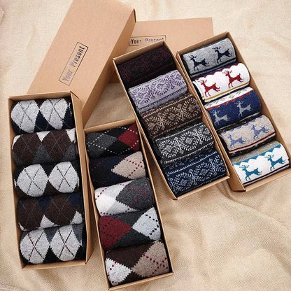 Ultimate Winter Comfort: 5 Pairs of Stylish and Cozy Casual Cotton Socks for Men - Perfect Gift Box!