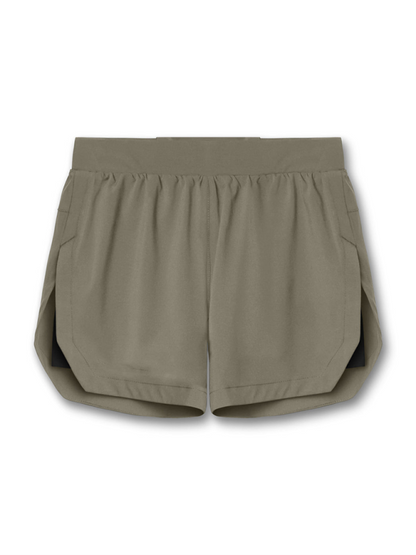 Versatile Men's Multi-Pocket Sports Shorts for Running and Training - Lightweight and Stylish