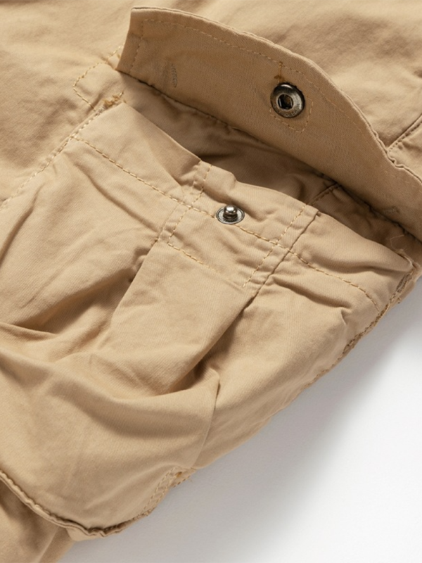 Versatile Retro Cargo Shorts with Multi-Pockets for Stylish Spring-Summer Adventures