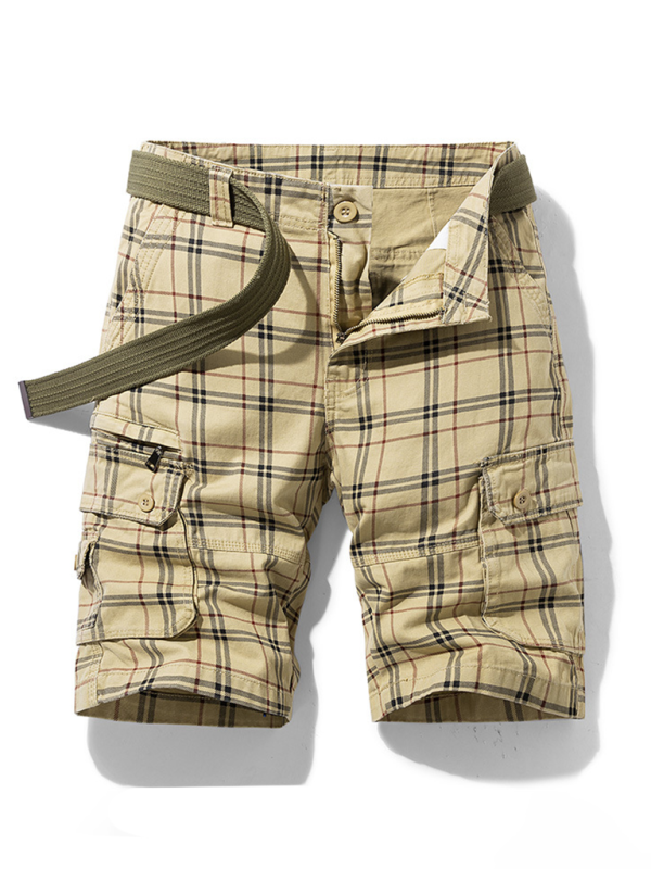 Men's plaid slim fit casual sportswear shorts with multiple pockets.